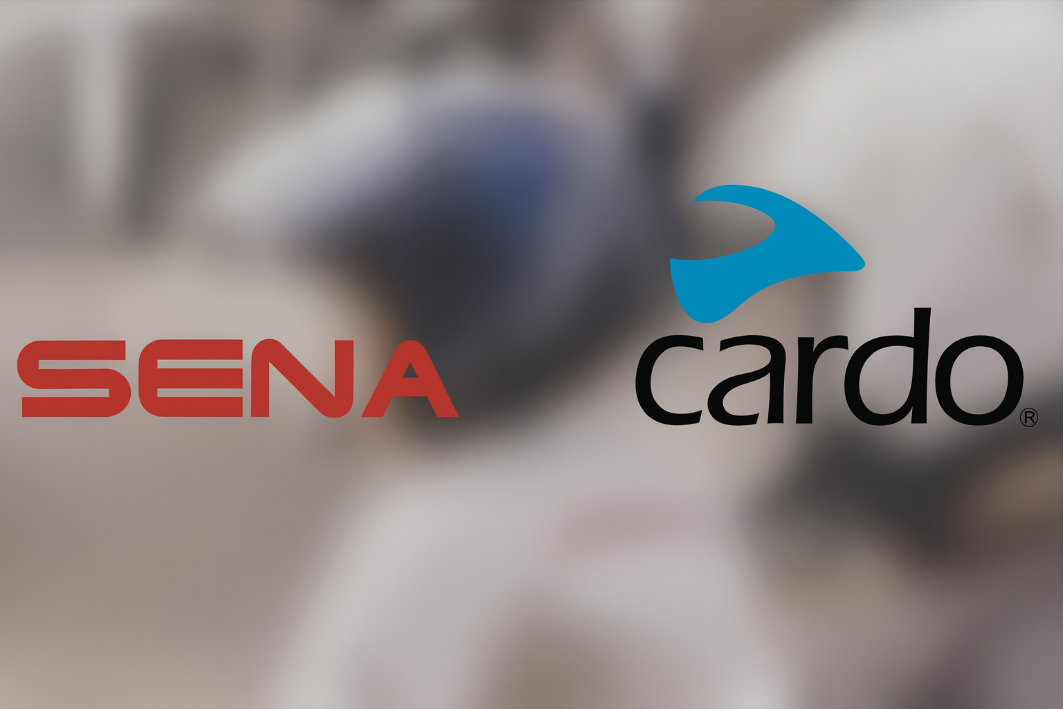 Cardo vs Sena : quel intercom moto choisir en 2025 ?