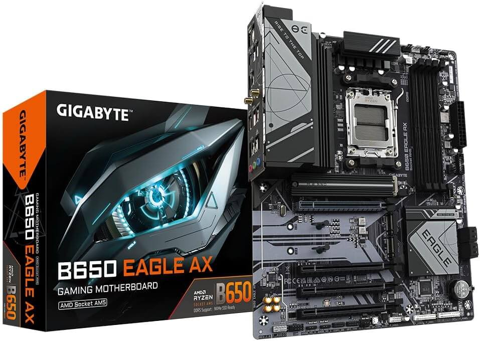 Carte mère GIGABYTE B650 Eagle AX vue de dessus, slots M.2 et PCIe 5.0 visibles.